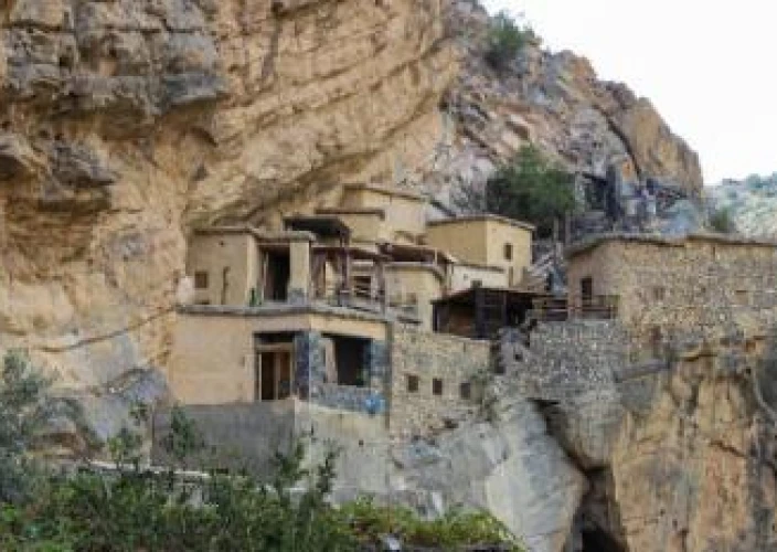 Escape para Omã - Aventurar-se pelas Majestosas Montanhas, Deserto e Mar de Omã - Aldeia Sowagra - Wadi Bani Khalid - Deserto de Wahiba Sands - Foto do dia