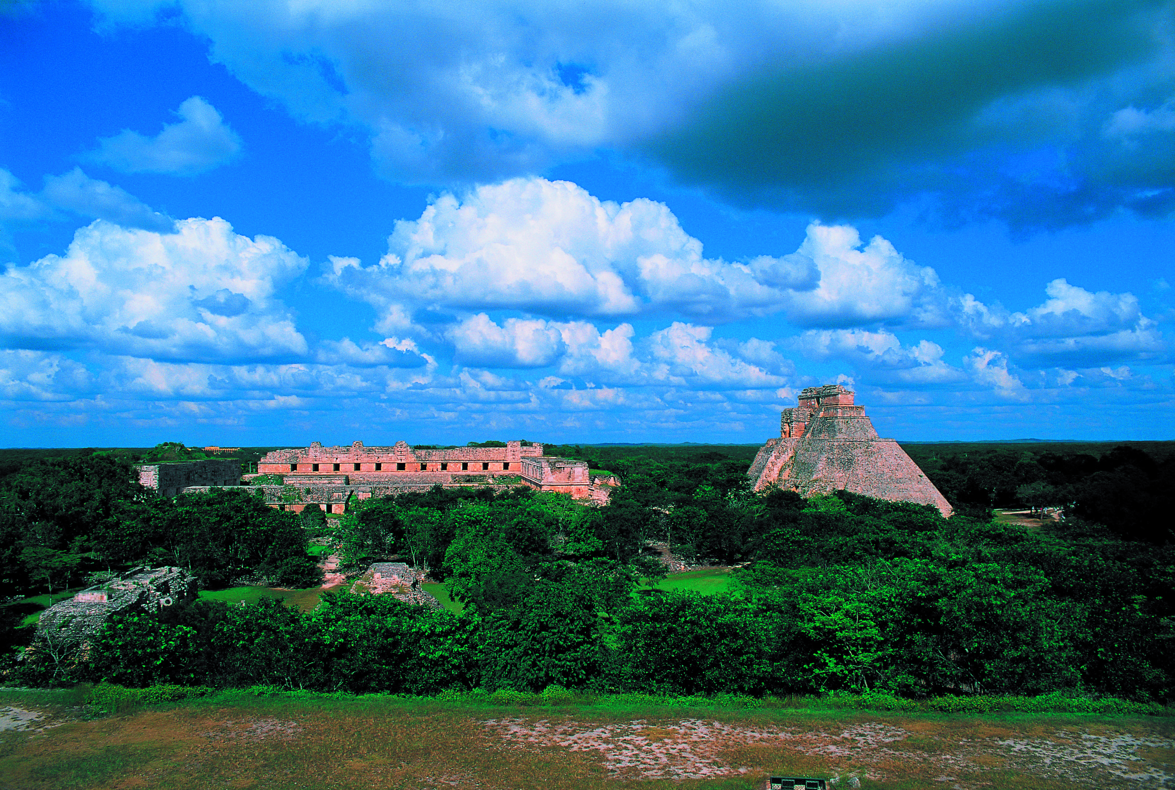 Zero-Waste-Route, Halbinsel Yucatán - Auf der Puuc-Route, archäologische Stätte von Uxmal. - Sur la route Puuc, site archéologique Uxmal
