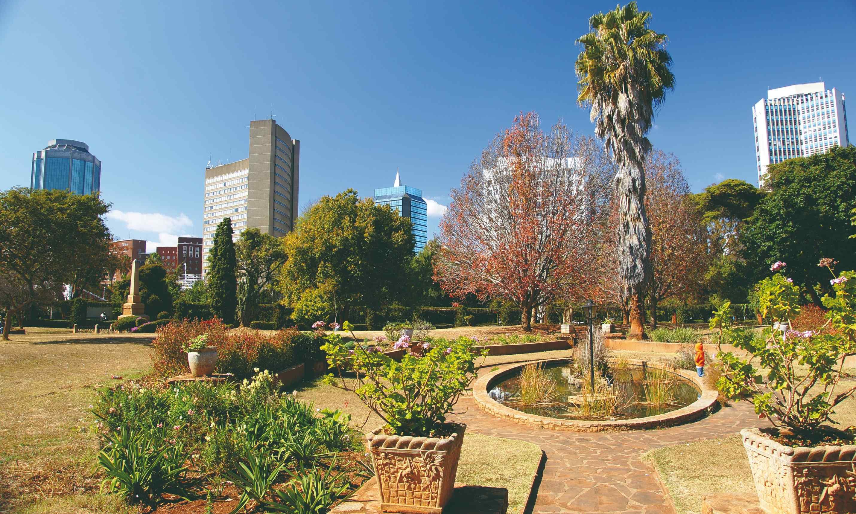 Geleide rondreis - De hoogtepunten van Zimbabwe - Aankomst in Harare - Arrivée à Harare