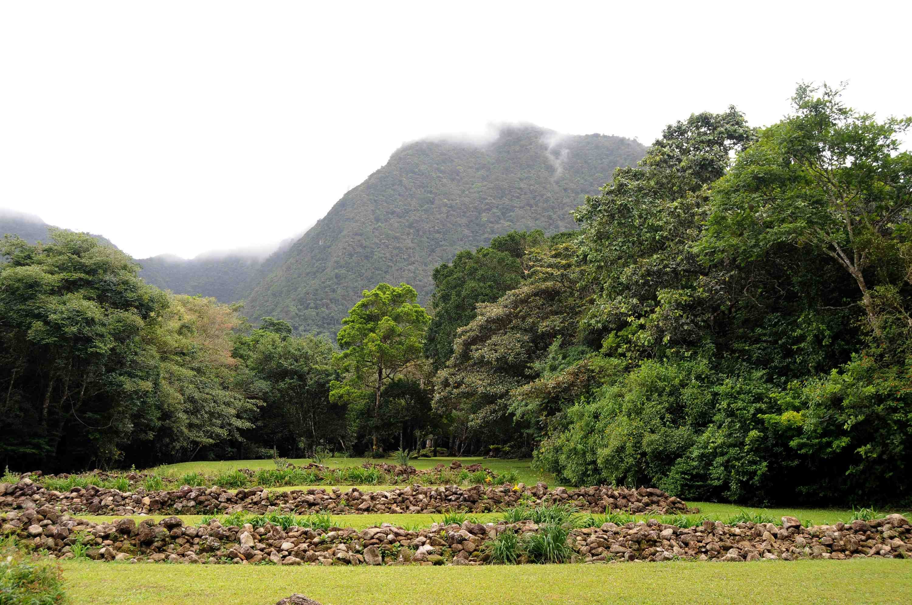 Door Panama en Costa Rica - El Valle de Anton - El Valle de Anton