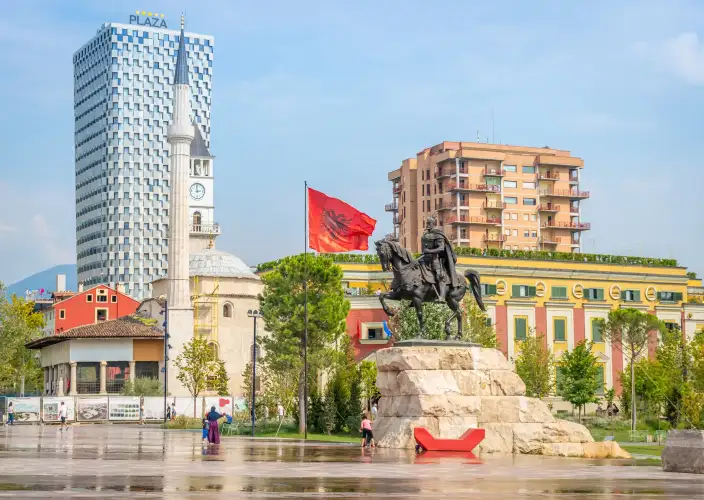 Selbstfahrer: Eine Woche in Albanien - Tirana - Tagesfoto