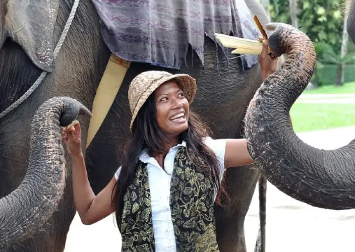 Von Bangkok zur Brücke am Kwai - Kanchanaburi - Bangkok - Frühstück, Mittagessen - Tagesfoto