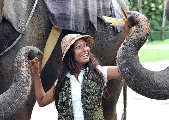 De Bangkok au pont de la rivière Kwaï - Kanchanaburi - Bangkok - Petit-déjeuner, déjeuner - Photo du jour