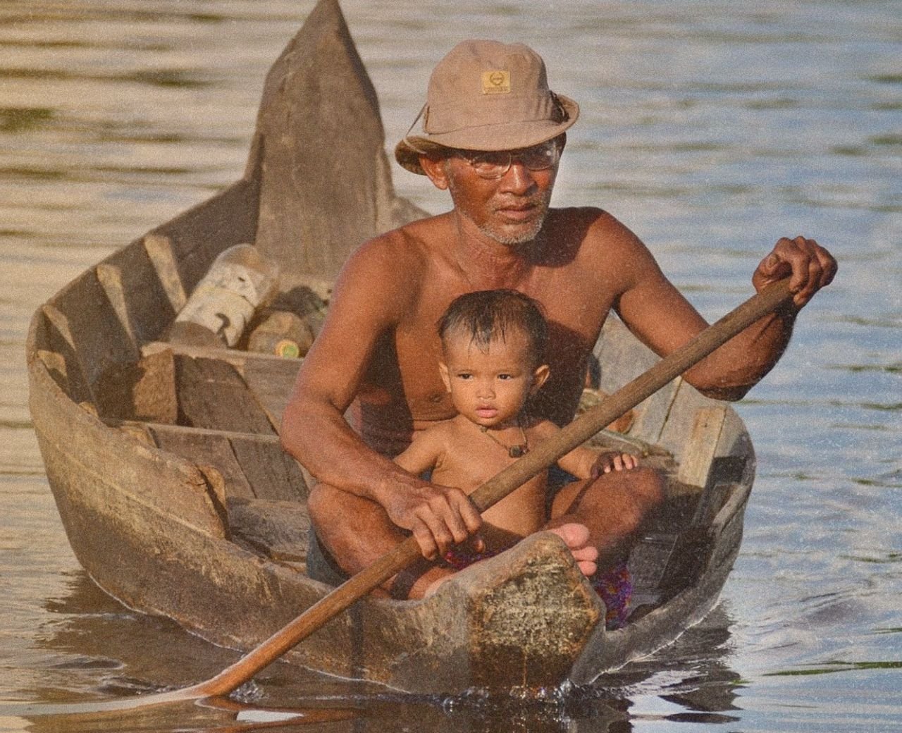 From Laos to Cambodia, the Mekong adventure with friends - Heading for Cambodia and the Tonlé Sap - Photo of the day