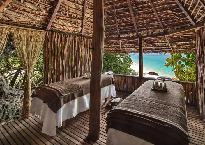 Madagascar: estancia excepcional en una isla secreta de refinamiento y tranquilidad - Maravilla marina y relajación tropical - Activités sportives et snorkelling à Tsarabanjina