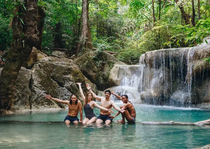 Thailand: essentials en jungles van Kanchanaburi - KANCHANABURI - AYUTTHAYA. Erawan-watervallen en transfer naar Ayutthaya - Foto van de dag