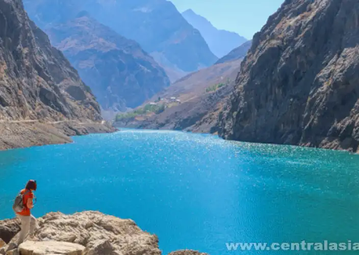 Las cinco repúblicas de Asia Central - Issyk-Koul – Garganta de Djeti-Oguz – Karakol por carretera, 150 km - Foto del día