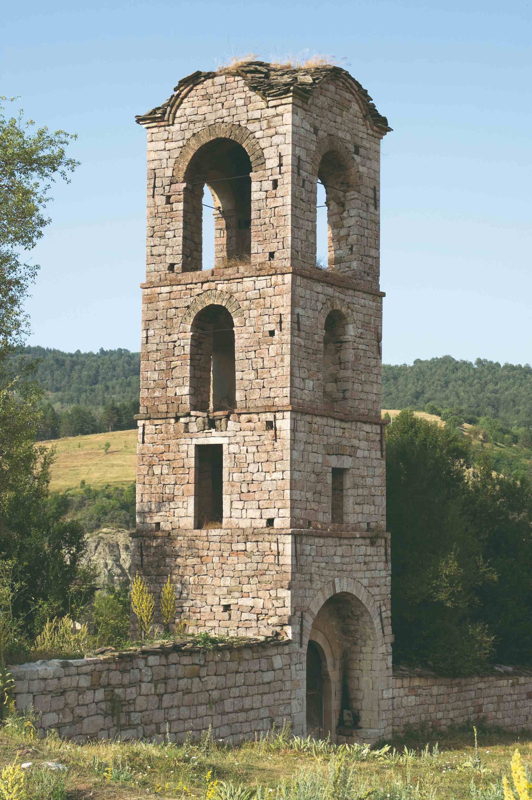 Illyria Route - (vanuit Tirana) - Tepelena - Voskopoje - Korçë - Tepelena - Voskopoje - Korce