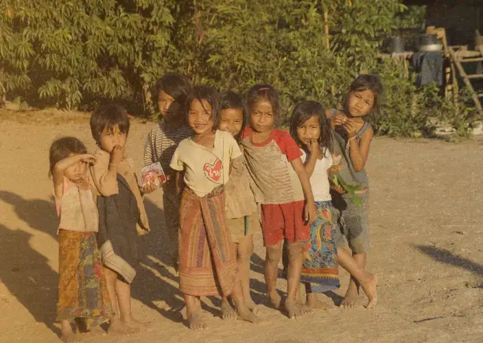 10 unique experiences to enjoy with friends in the heart of northern Laos - Cruise on the Nam Ou and living traditions - Photo of the day