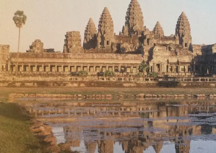 From Laos to Cambodia, the Mekong adventure with friends - Angkor, the jewel of travel - Photo of the day