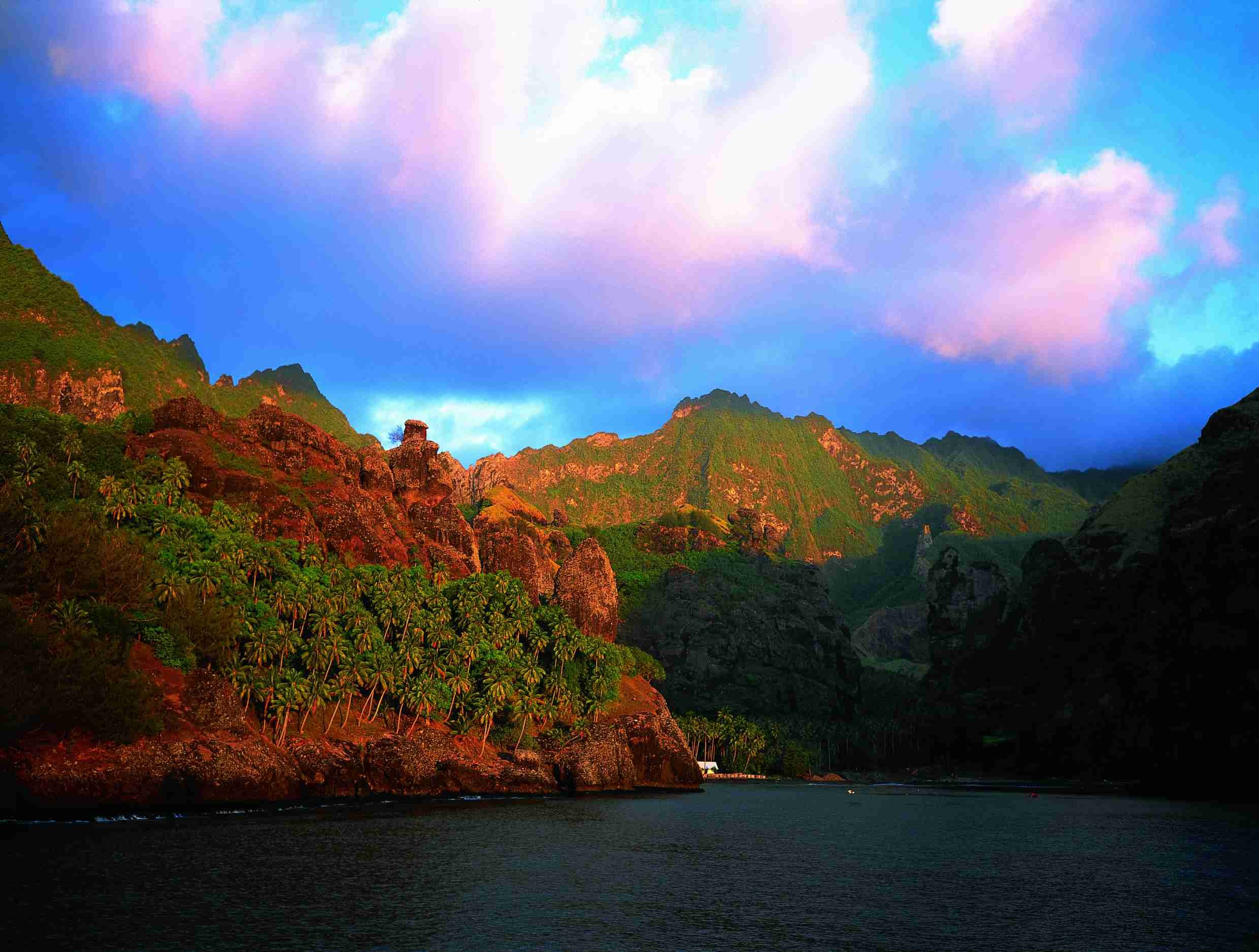 Aranui 5 Cruise - FATUHIVA (OMOA - HANAVAVE) - FATUHIVA ( OMOA - HANAVAVE )
