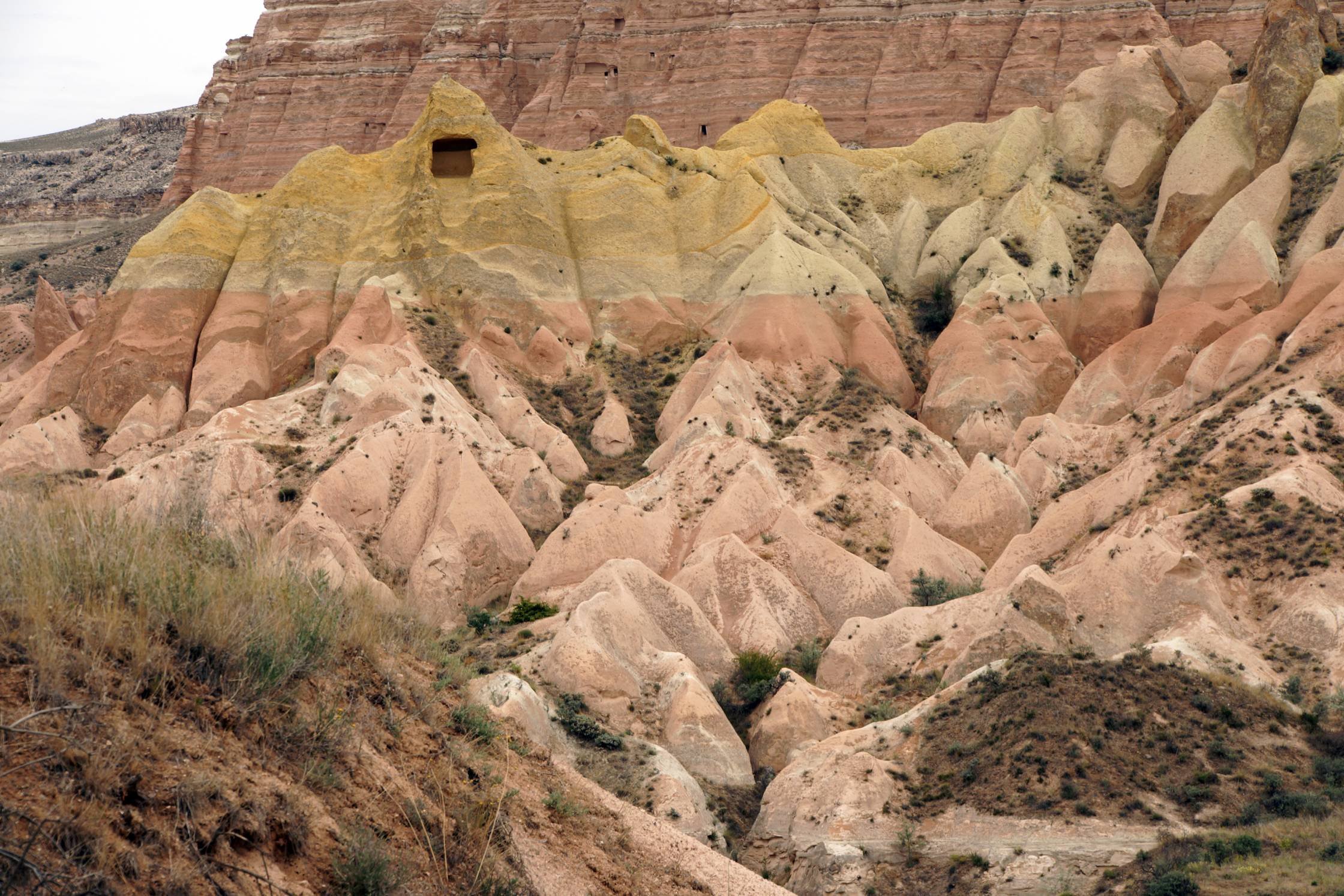 Randonnée en Cappadoce - Vallée de Gomede et ses cheminées de fée - Kepez et Sarica (églises) - Vallée de Kizilçukur (vallée rouge) - Vallée de Gomede et ses cheminées de fée - Kepez et Sarica (églises) - Vallée de Kizilçukur (vallée rouge)