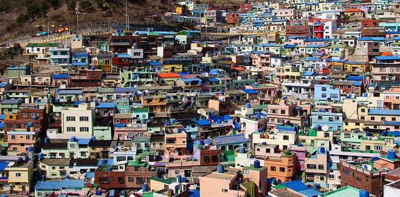 Busan en Corée du Sud et ses maisons colorées