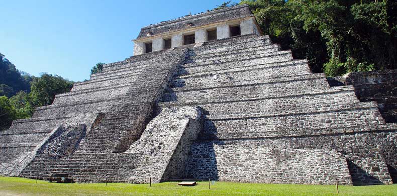 Pyramide de Chichén Itza au Mexique