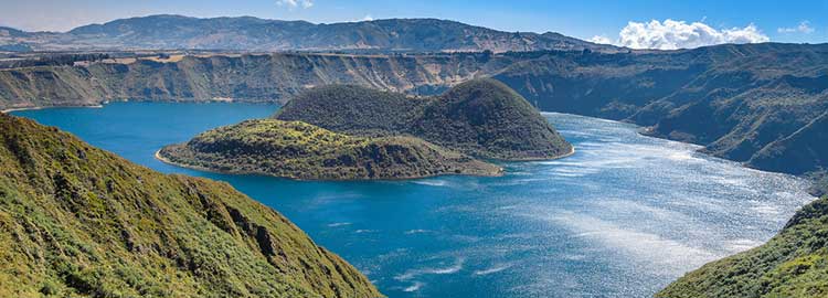 Cratère du lac Cuichoa en Equateur