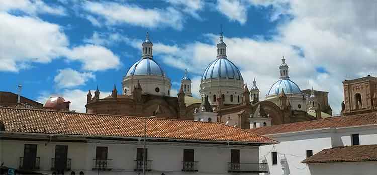 La Cathédrale de l'Immaculate Conception à Cuenca