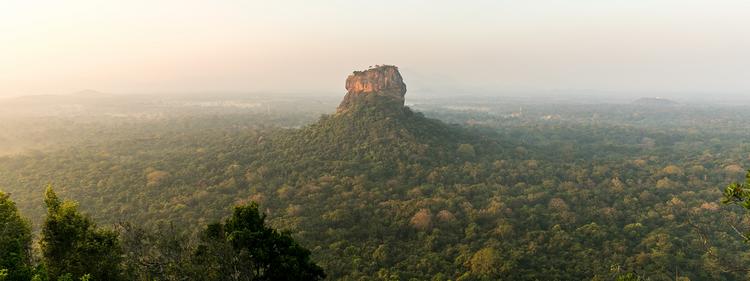 Panorama du rocher de Sigiriya