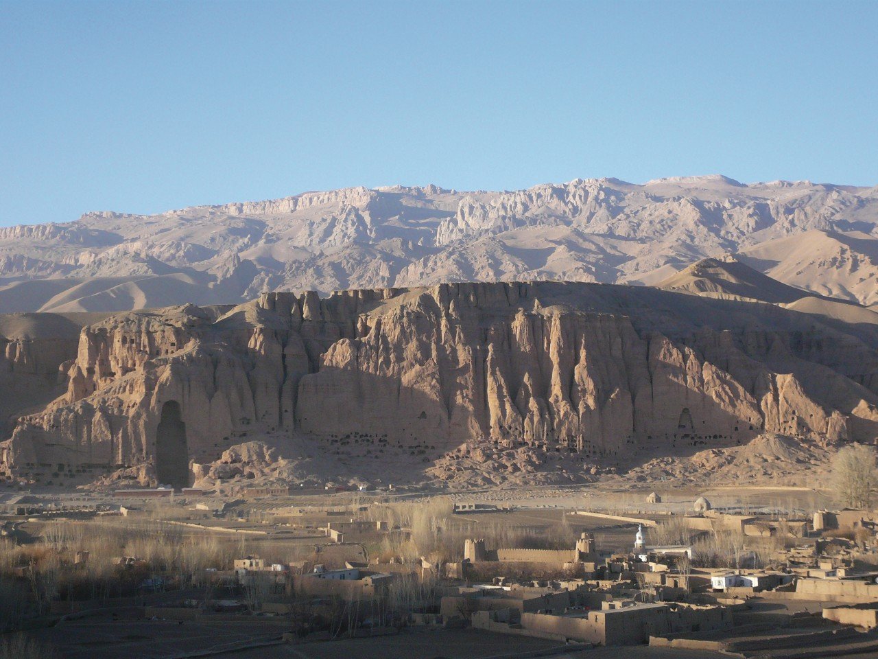 Jour17 : Traverser des vallées rocheuses vers Bamiyan