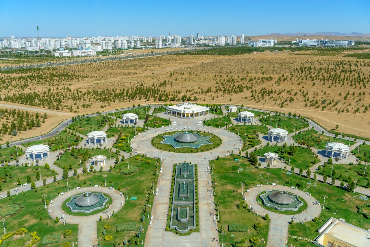 Jour5 : Achgabat, monumentale