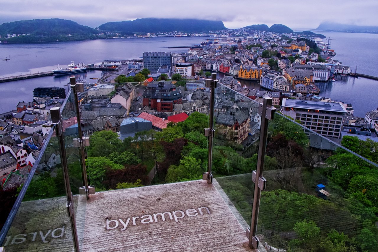 Dia8 : Bergen e seus arredores