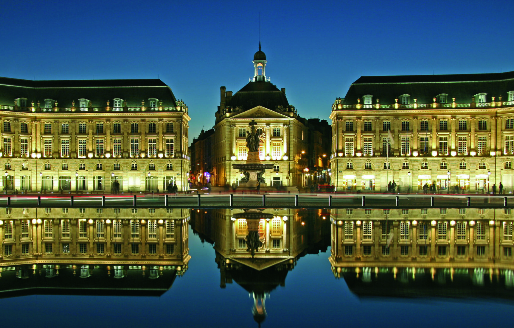 La place de la Bourse, de nuit - Bordeaux