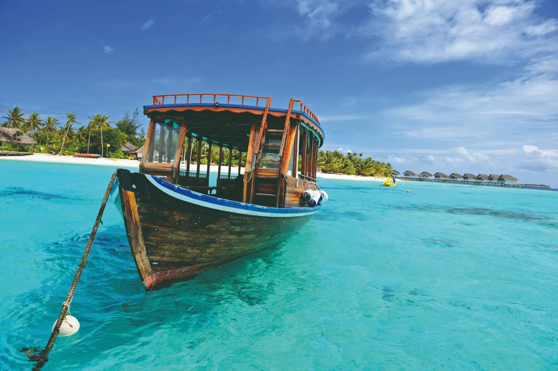 Un dhoni, bateau traditionnel des Maldives.