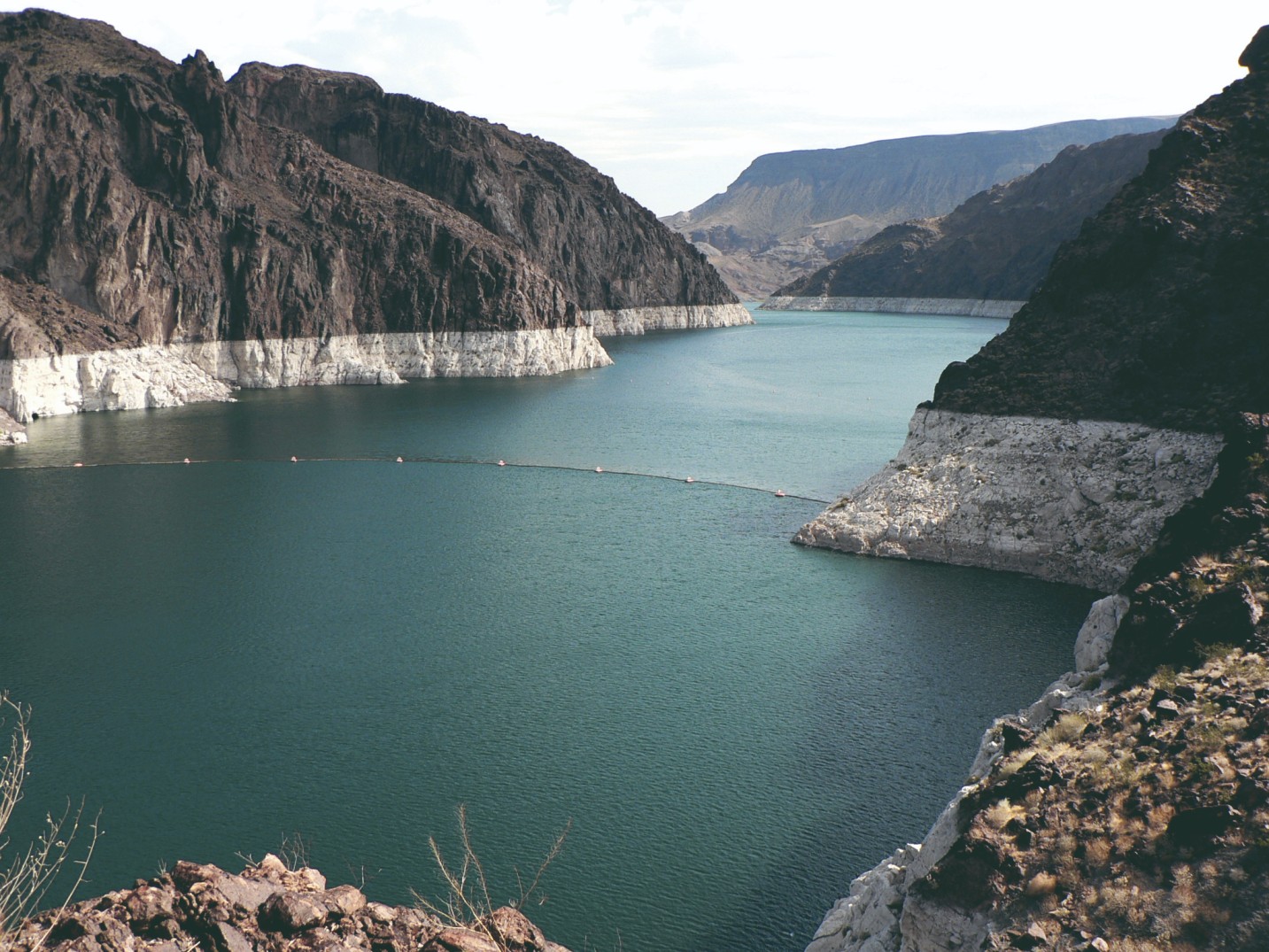 Le barrage de Hoover, au sud de Las Vegas, construit sur le Colorado a donné naissance au lac Mead.