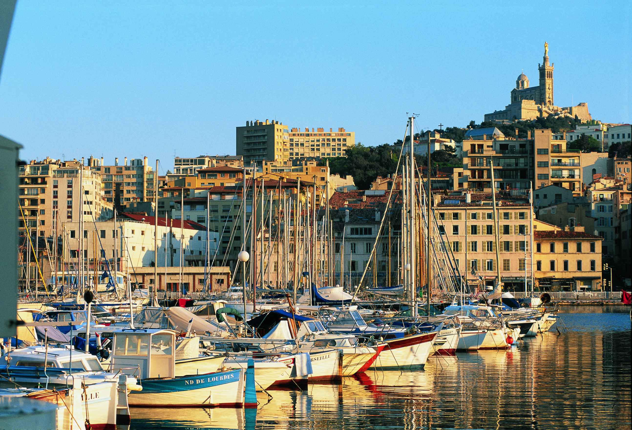 Vue du Vieux Port de Marseille
