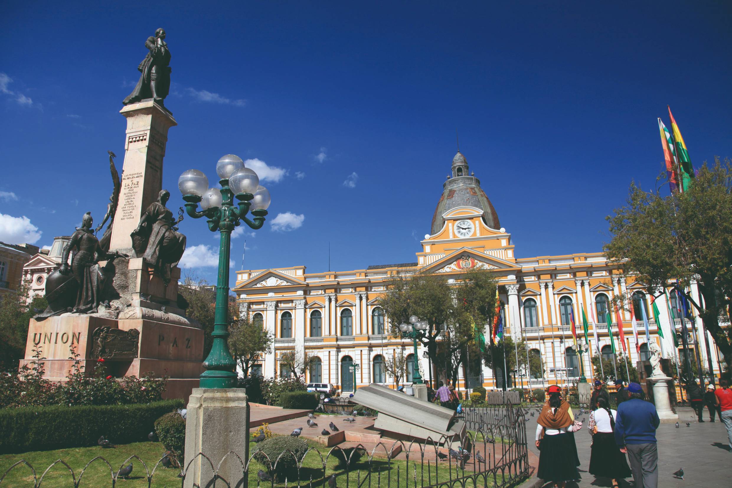 La place Murillo à La Paz où siège la Présidence et le Congrès.