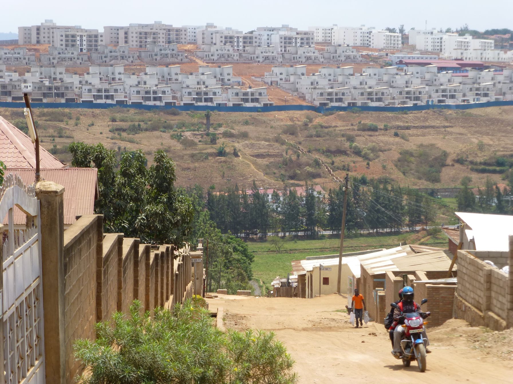 Avec ses nouveaux quartiers, Kigali se transforme à vue d'oeil.
