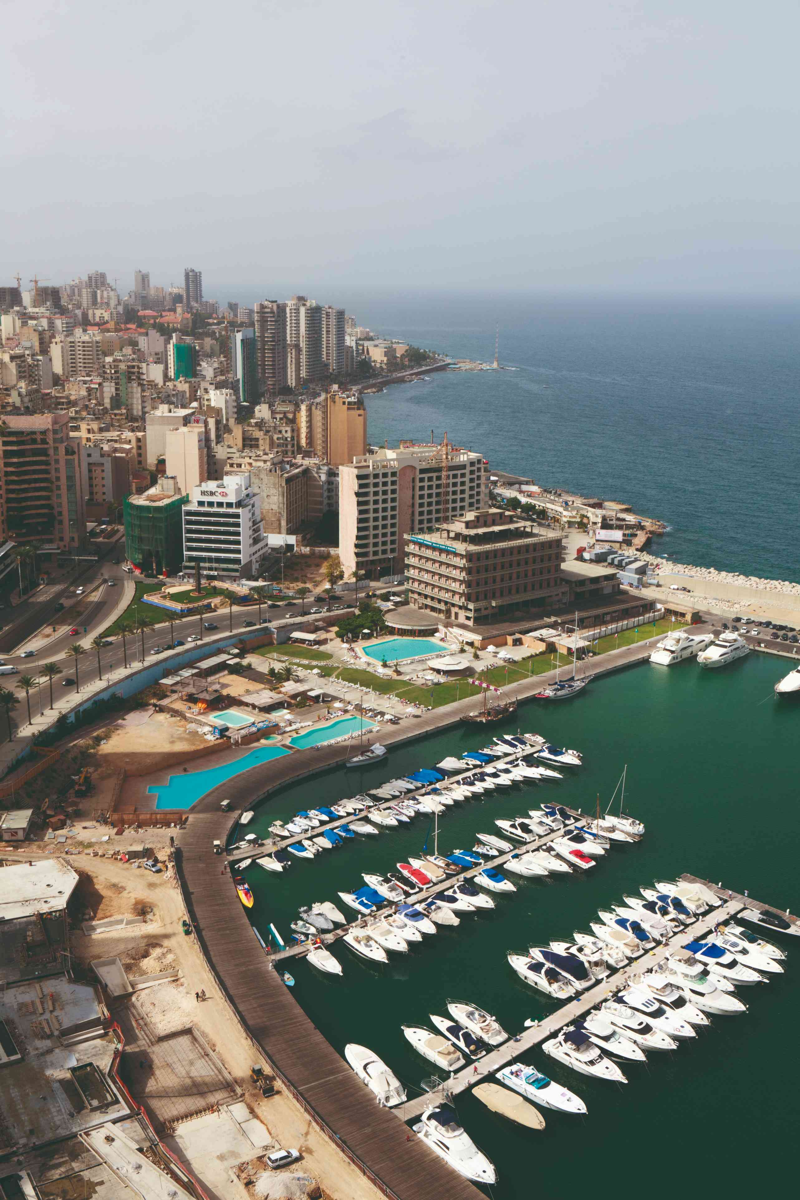 Marina de Beyrouth et quartier Jamaa
