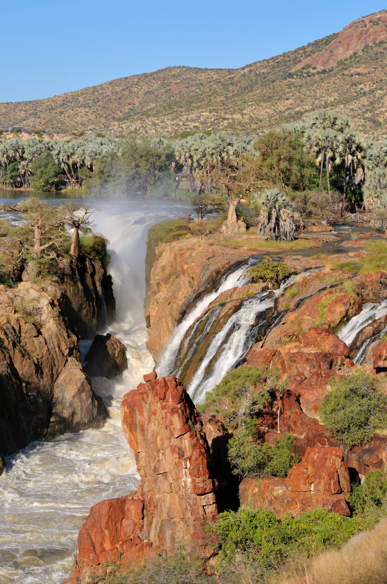 Les chutes d'Epupa, à la frontière entre l'Angola et la Namibie.
