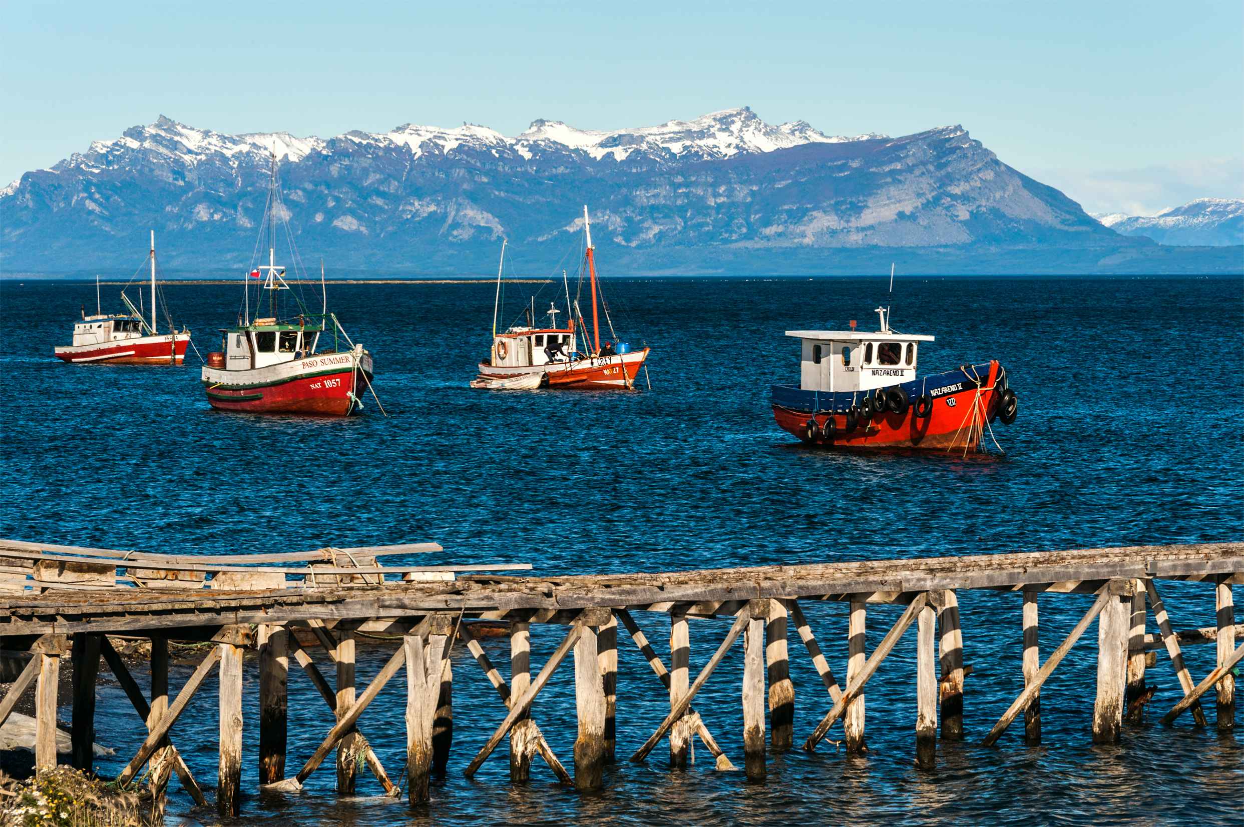 Bateaux de pêche à Puerto Natales.