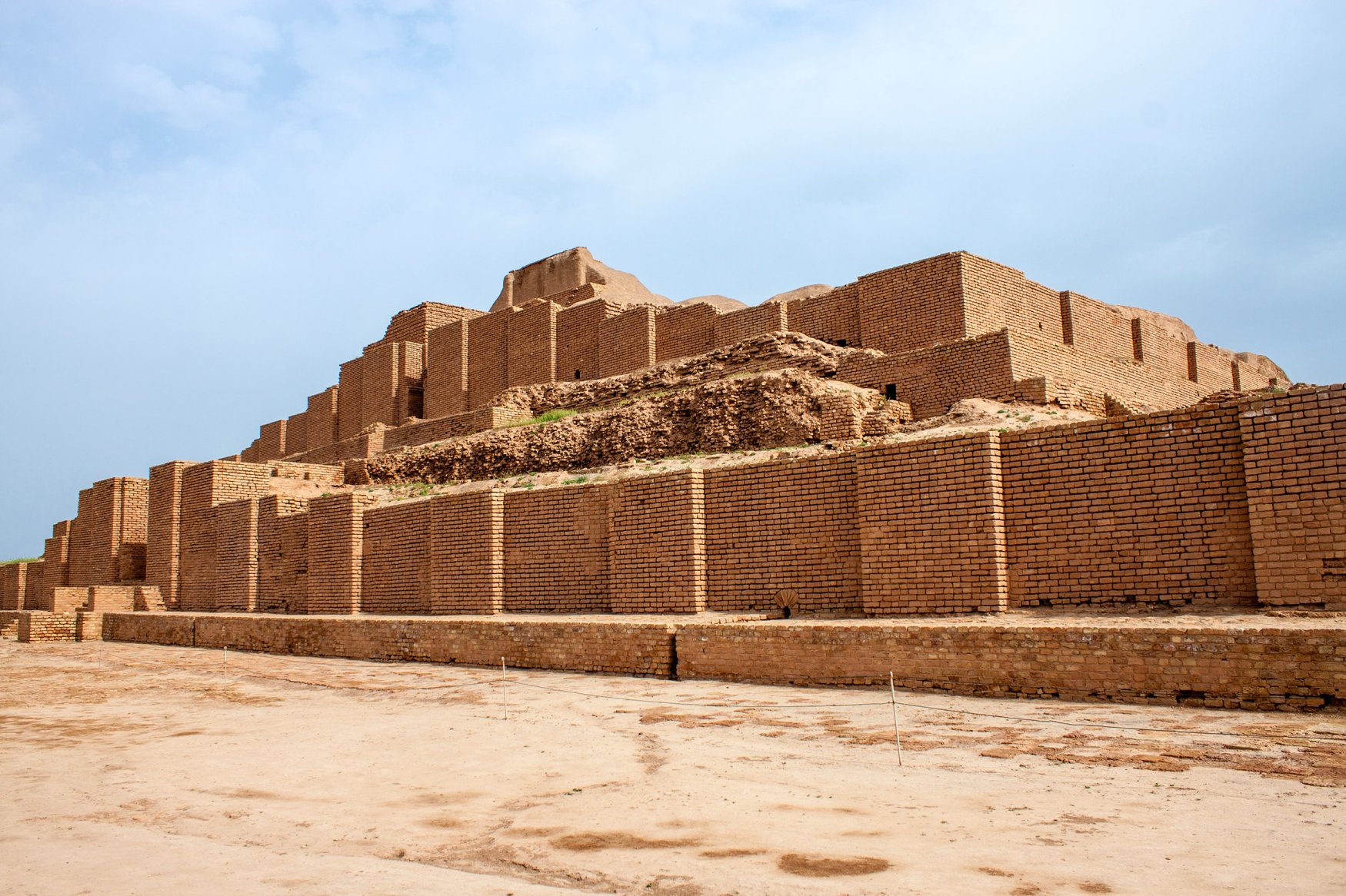 La ziggourat élamite de Choqa Zanbil