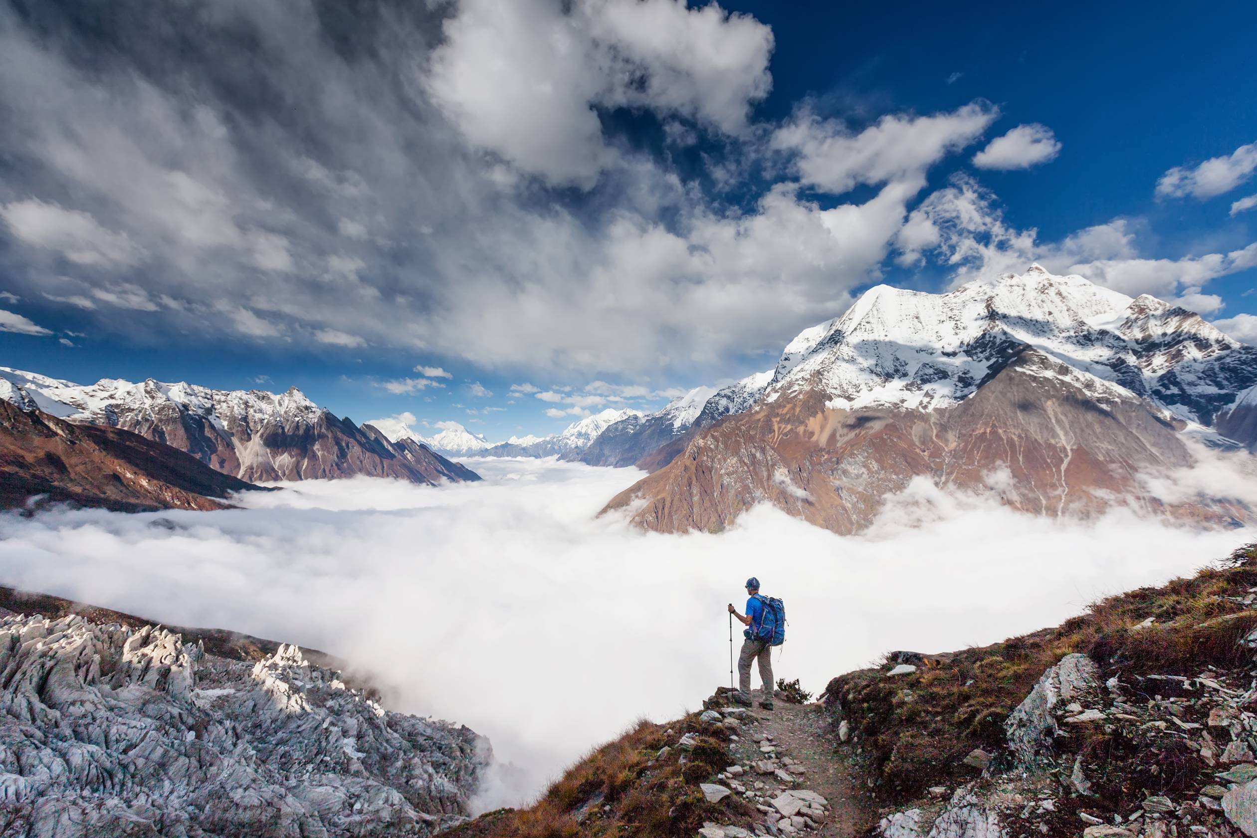 Trek dans les montagnes de l'Annapurna.