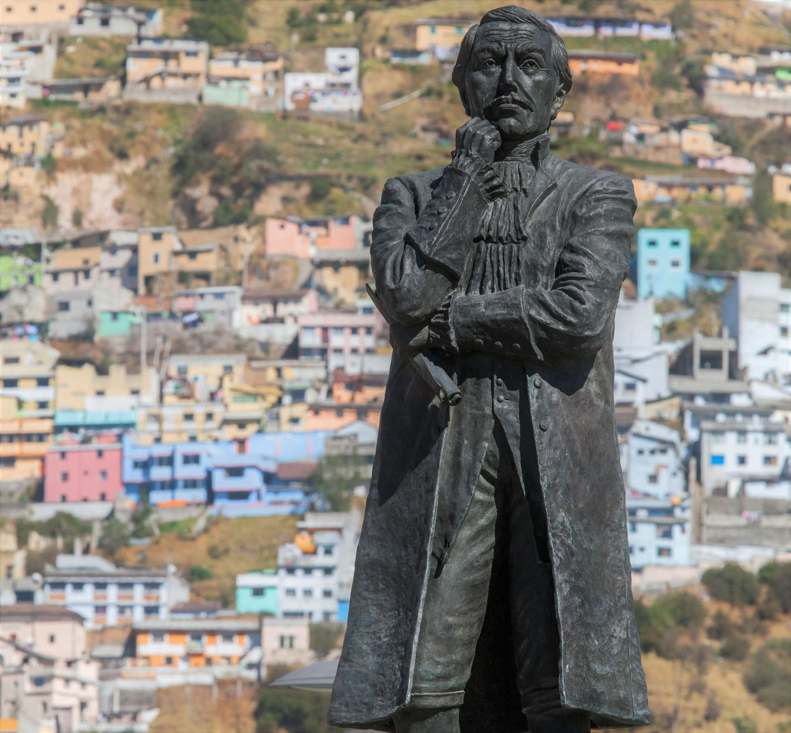 Statue d'Eugenio Espejo à Quito.
